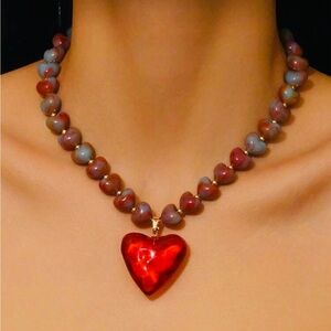 NWT Elegant Red Heart Pendant Necklace